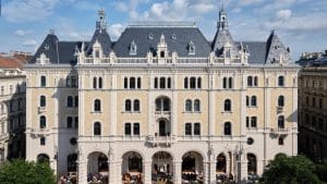 W Budapest - Hongrie